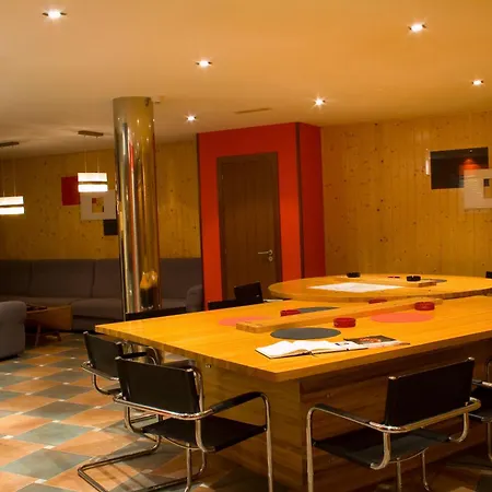 Hotel A. G. Porcillan 2*