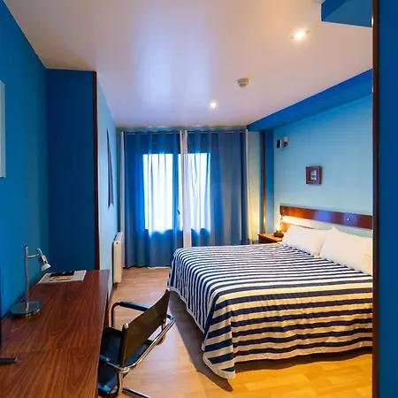A. G. Porcillan Hotel 2*