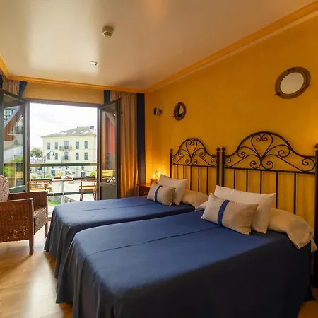 A. G. Porcillan Hotel 2*